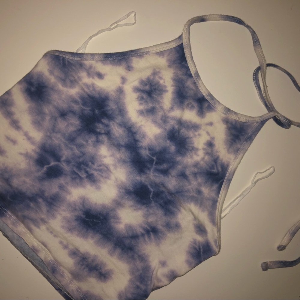 Aeropostale Tie Dye Halter Tank Top - Picture 2 of 5